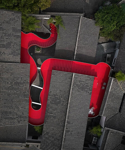 red lobster: dayi design revives historic nanjing site with sinuous outdoor staircase